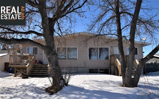Property 410-412 3rd St E main img