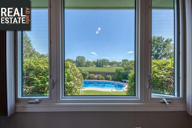 Property 19 Hoag By main img
