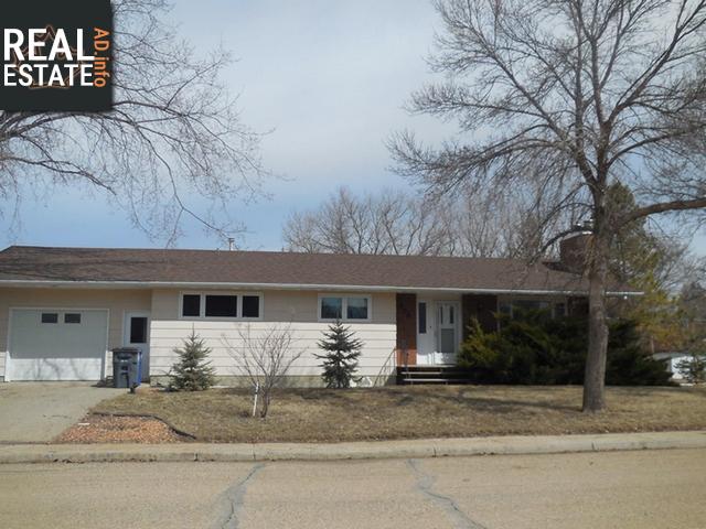 Property 300 7th Ave W main img