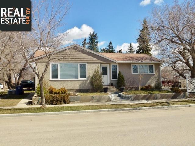 Property 419 4th Ave W main img