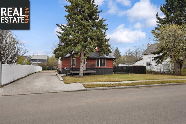 Property 1039 8th Ave Nw main img