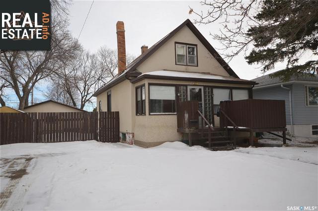 Property 891 4th Ave Ne main img