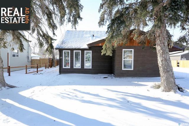 Property 19 Merritt Cres main img