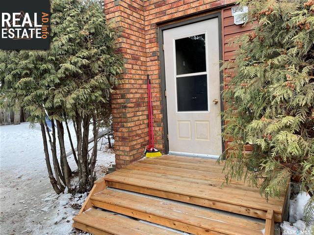 Property 3 27 Thomson Dr main img
