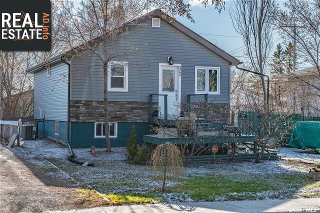 Property 2265 Francis St main img