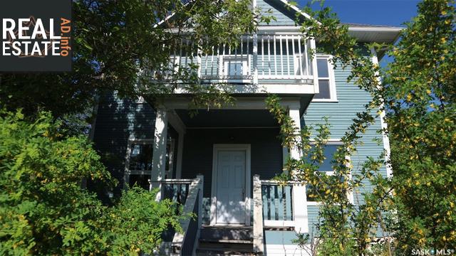 Property 713 Idylwyld Dr N main img