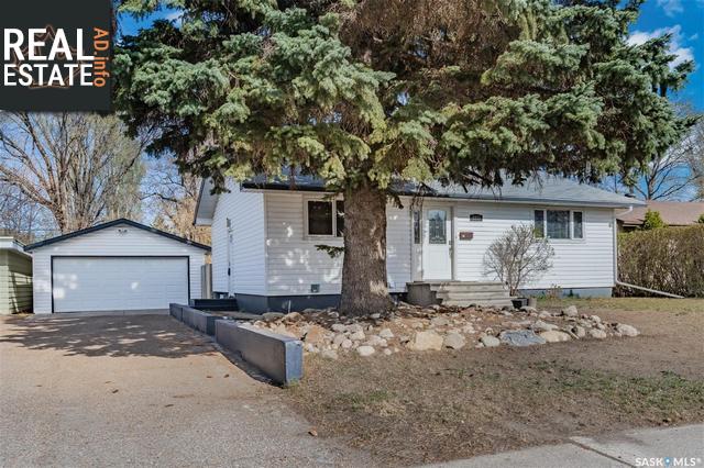 Property 2211 Wiggins Ave S main img