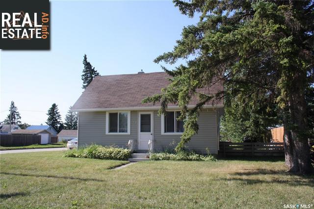 Property 319 Moltke Ave main img