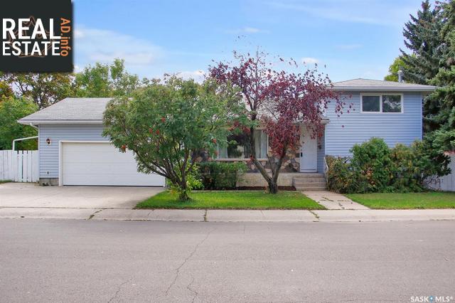 Property 86 Rawlinson Cres main img
