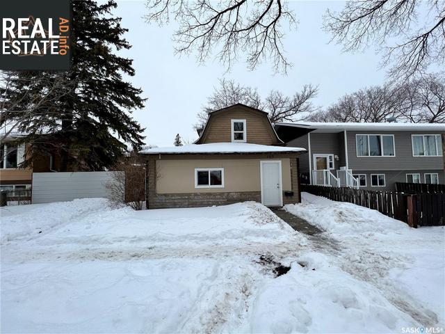 Property 705 I Ave S main img