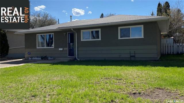 Property 237 Ottawa Avenue N main img