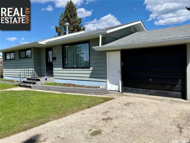Property 123 Lincoln Avenue main img