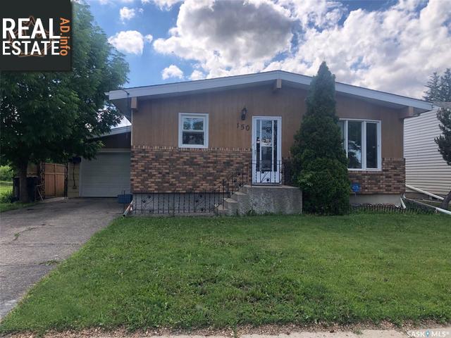 Property 150 Gladstone Avenue S main img