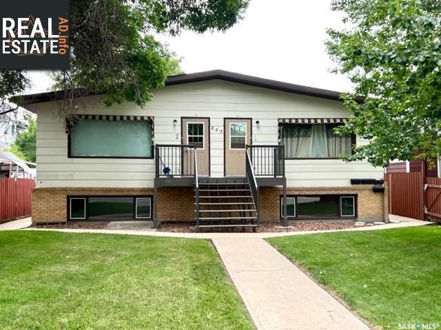Property 257 3rd Avenue Nw main img