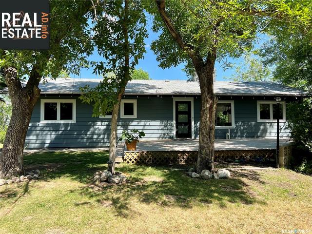 Property 131-133 Bryden Crescent main img