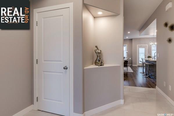 Property 860 Brighton Gate img1