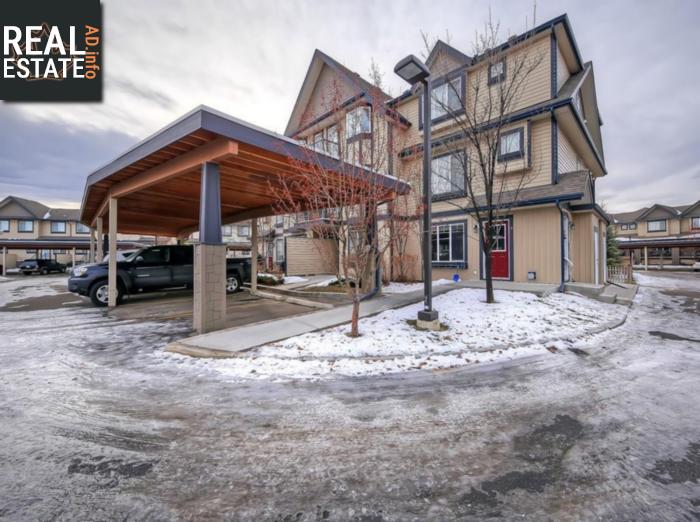 Property #7 133 Copperpond Ht Se main img