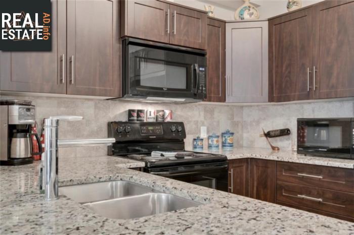 Property #1126 1540 Sherwood Bv Nw main img