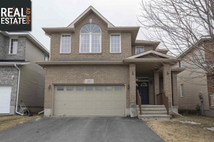Property 1387 Crossfield Ave main img