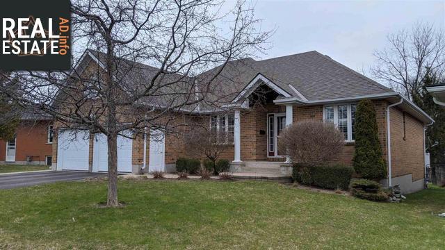 Property 258 Friarhill Cres main img