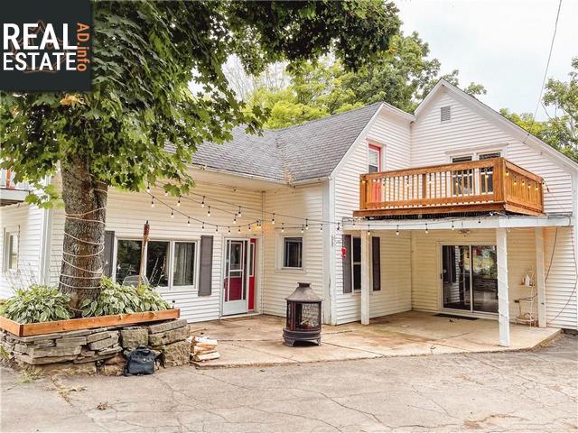 Property 3006 Main St main img