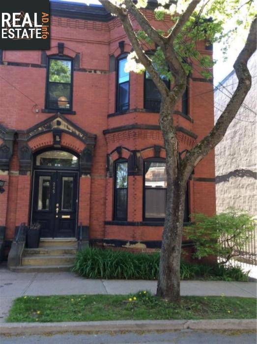 Property 215 Germain Street main img