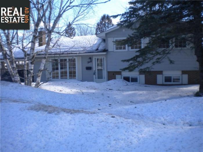 Property 30 Parkside Drive main img