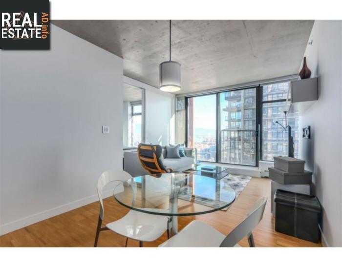 Property 2905 128 W Cordova Street main img