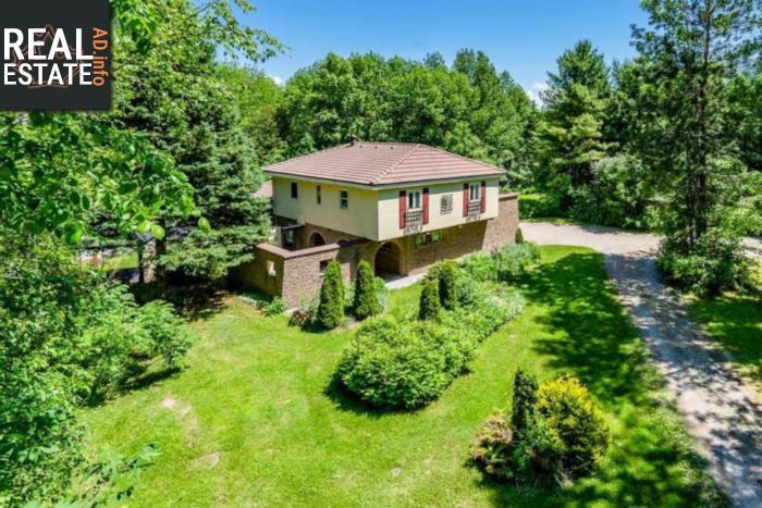 Property 2087 Rumney Rd main img