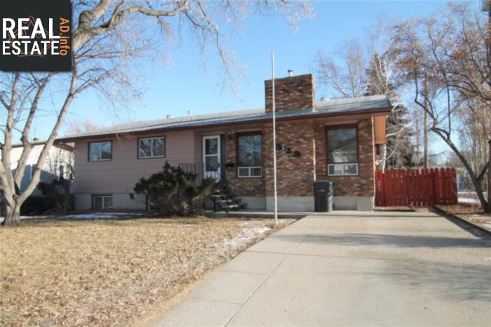 Property 323 9th Ave Ne main img