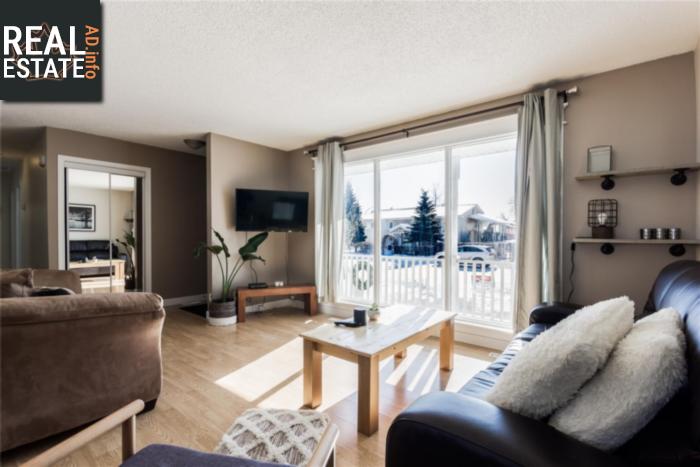 Property 250 Johnson Cres main img
