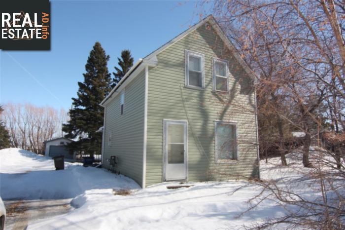 Property 100 5th St E main img