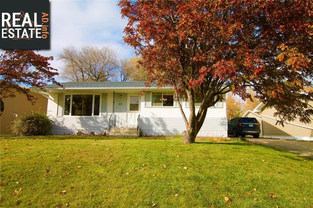 Property 48 Macdonald Cres main img