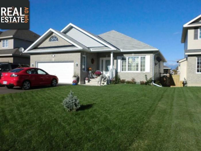 Property 21 Carter Cres main img