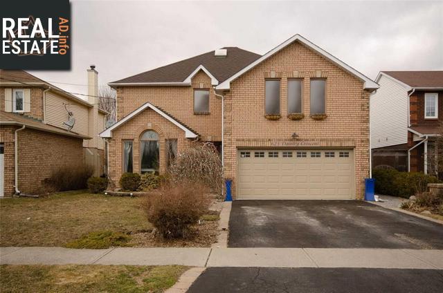Property 623 Daintry Cres main img