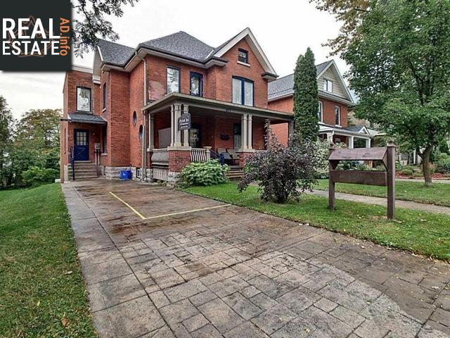 Property 107 Huron St main img