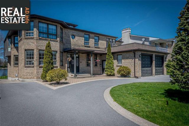 Property 130 Lakeshore Blvd main img