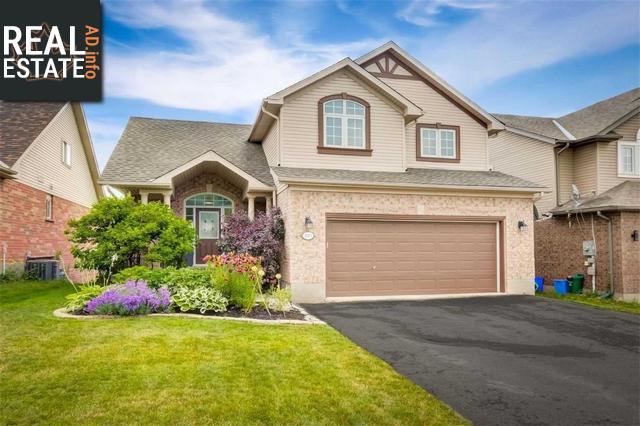 Property 321 Rintoul Cres main img